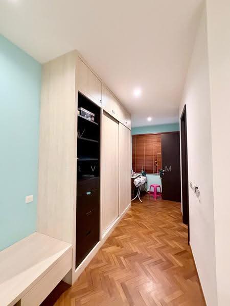 Rumah Teres 2.5-Tingkat untuk Dijual di Tanjung Tokong (Penang) - Kelvin Lim - Corridor - PropertyGuru.com.my