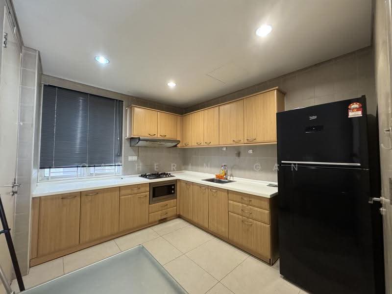 Condominium for Rent at Menara Bintang Goldhill - Catherine Gan - Kitchen - PropertyGuru.com.my
