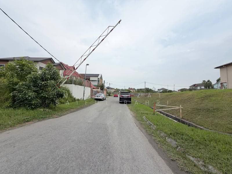 Tanah Kediaman untuk Dijual di Taman Universiti (Bangi) - Mohd Aizat Saiful Bahri - Exterior - PropertyGuru.com.my