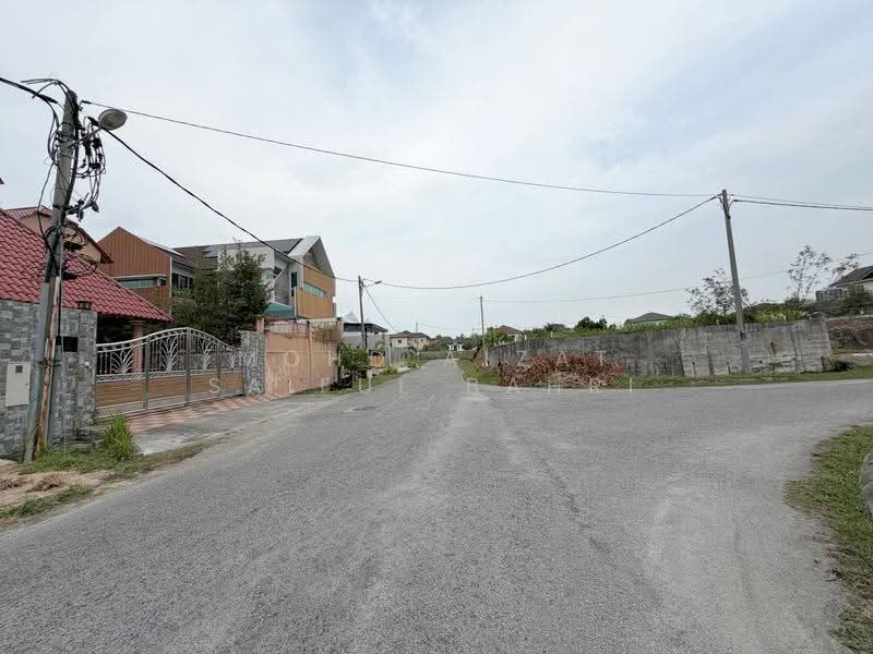 Tanah Kediaman untuk Dijual di Taman Universiti (Bangi) - Mohd Aizat Saiful Bahri - Exterior - PropertyGuru.com.my