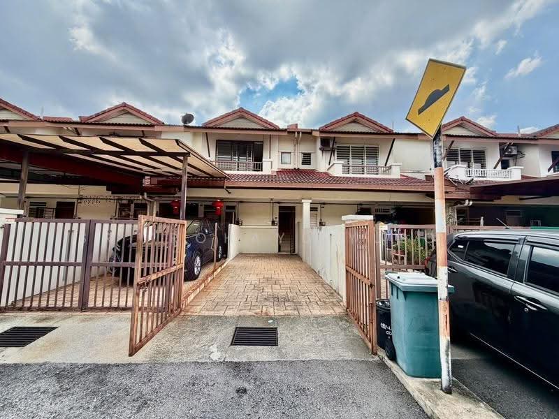 Rumah Bandar untuk Dijual di Balakong (Selangor) - Sri Rohayu Yusof - Exterior - PropertyGuru.com.my