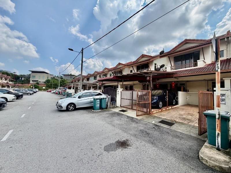 Rumah Bandar untuk Dijual di Balakong (Selangor) - Sri Rohayu Yusof - Exterior - PropertyGuru.com.my