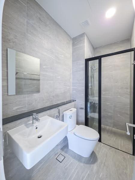 Sofo untuk Disewa di Petaling Jaya (Selangor) - Bear T.Y. Him - Bathroom - PropertyGuru.com.my