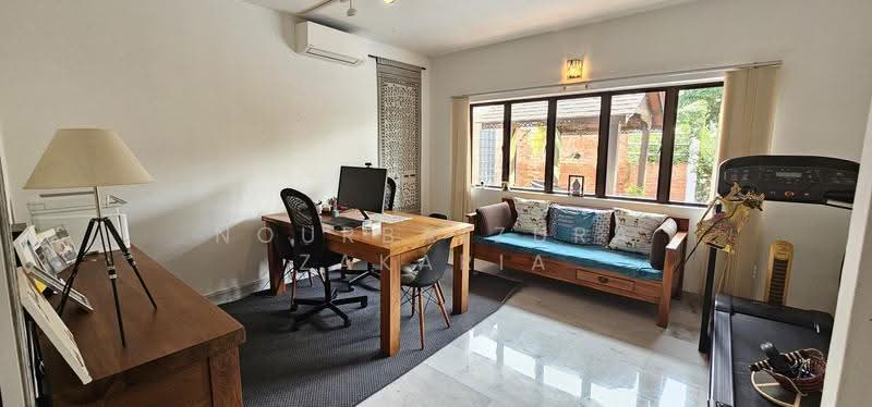 Bungalow House for Sale in Port Dickson (Negeri Sembilan) - NOURBAIZURA ZAKARIA - Study - PropertyGuru.com.my