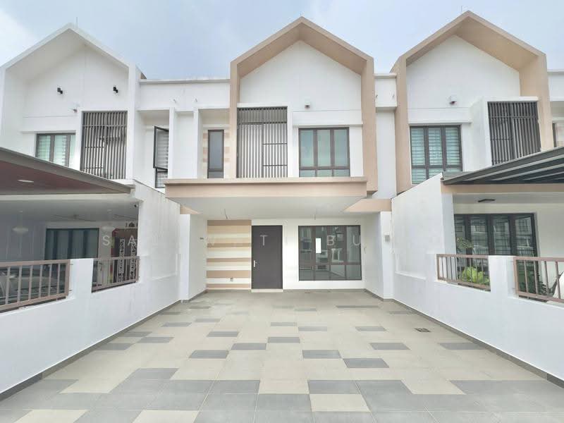 Rumah Teres 2-Tingkat untuk Dijual di Alam Impian (Shah Alam) - Salawati Busro - Exterior - PropertyGuru.com.my