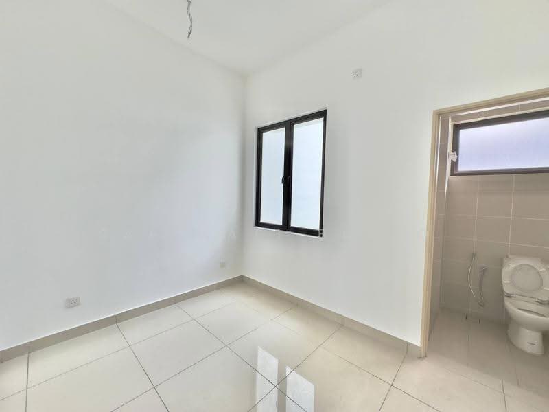 Rumah Teres 2-Tingkat untuk Dijual di Alam Impian (Shah Alam) - Salawati Busro - Bathroom - PropertyGuru.com.my