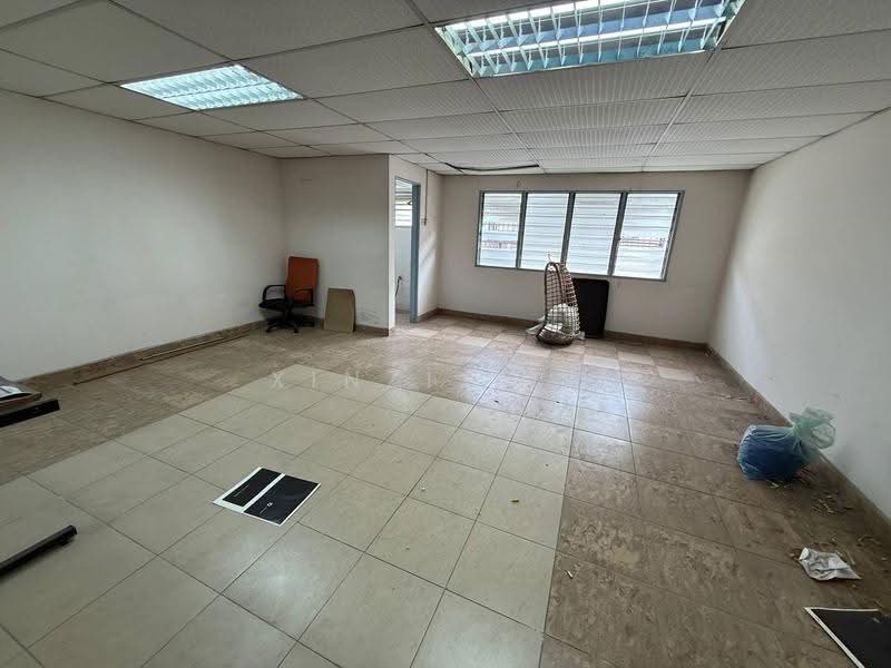 Terrace Factory for Sale in Kawasan Perusahaan Taman Ehsan (Kepong) - Xinzi Yew - Interior - PropertyGuru.com.my