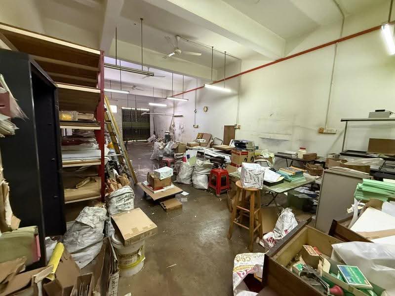 Terrace Factory for Sale in Kawasan Perusahaan Taman Ehsan (Kepong) - Xinzi Yew - Interior - PropertyGuru.com.my