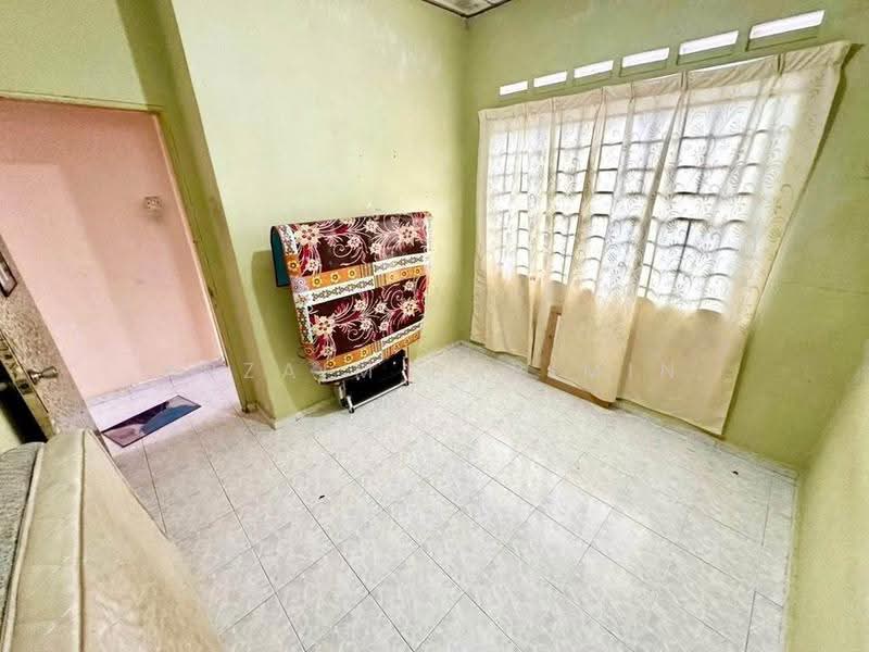 2-storey Terraced House for Sale in Taman Kota Masai (Pasir Gudang) - Arzaim Barimin - Interior - PropertyGuru.com.my