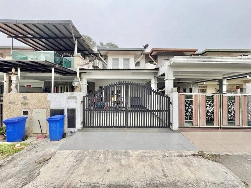 Rumah Teres untuk Dijual di Seksyen 32, Kemuning Green Ville (Shah Alam) - Salawati Busro - Exterior - PropertyGuru.com.my