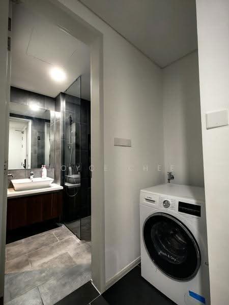 Service Residence for Sale at Ativo Suites @ Damansara Avenue - Joyce Chee - Bathroom - PropertyGuru.com.my
