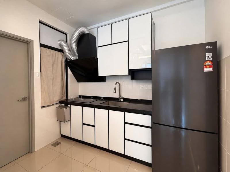 Apartment for Sale at Austin Regency (Pangsapuri Austin Perdana) - Alex Sieh - Kitchen - PropertyGuru.com.my