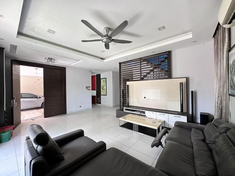Bungalow House for Sale in Setia Eco Park (Setia Alam) - Jess Tee - Living Room - PropertyGuru.com.my