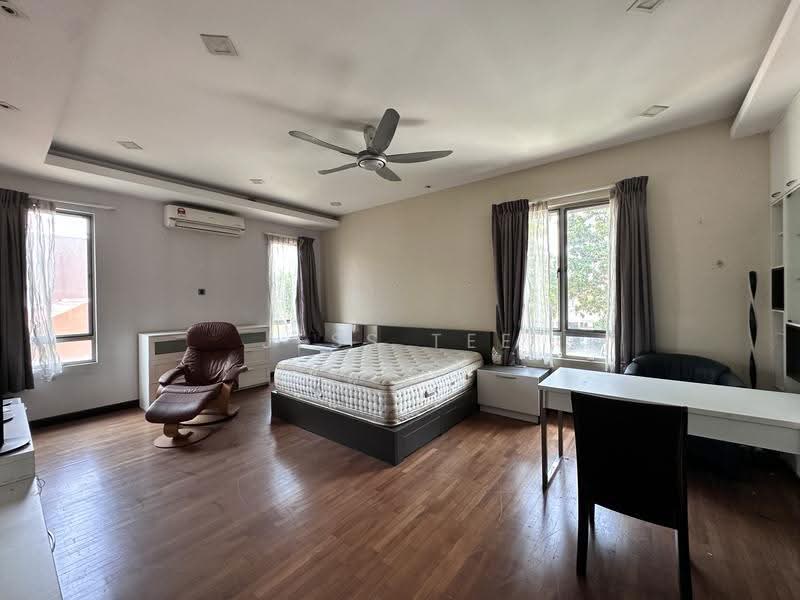 Bungalow House for Sale in Setia Eco Park (Setia Alam) - Jess Tee - Bedroom - PropertyGuru.com.my