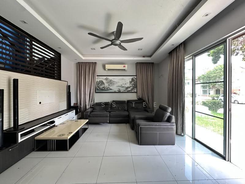 Bungalow House for Sale in Setia Eco Park (Setia Alam) - Jess Tee - Living Room - PropertyGuru.com.my