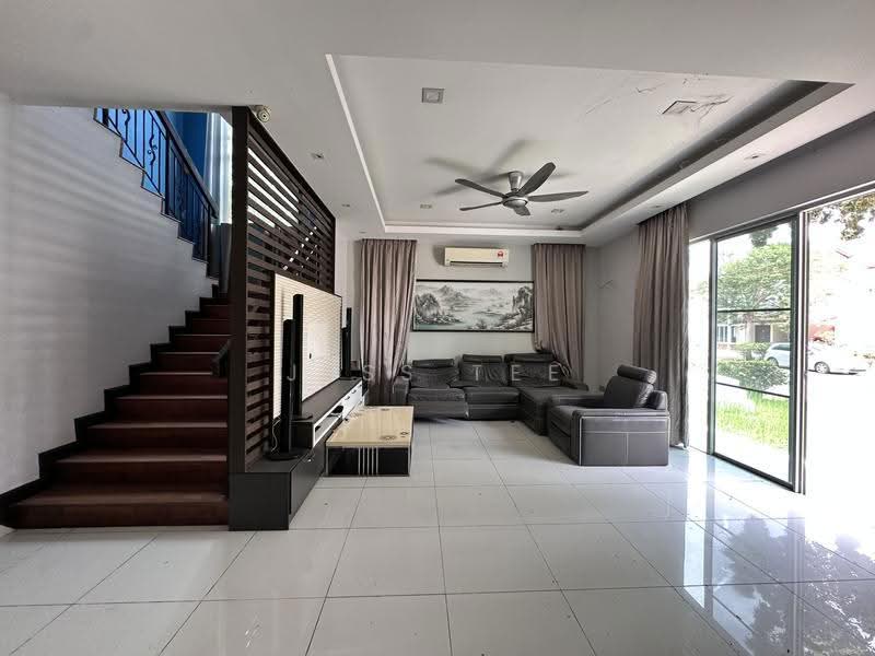 Bungalow House for Sale in Setia Eco Park (Setia Alam) - Jess Tee - Living Room - PropertyGuru.com.my