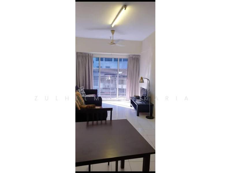 Kediaman Servis untuk Dijual di 38 Bidara Condominium - Zulhilmi Zakaria - Living Room - PropertyGuru.com.my