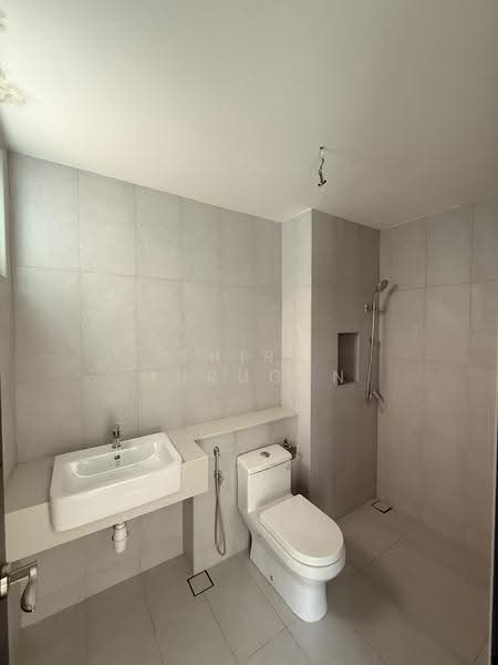Semi-Detached House for Sale in Batu Kawan (Penang) - Thiru Murugan - Bathroom - PropertyGuru.com.my