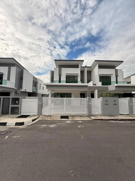 Semi-Detached House for Sale in Batu Kawan (Penang) - Thiru Murugan - Exterior - PropertyGuru.com.my