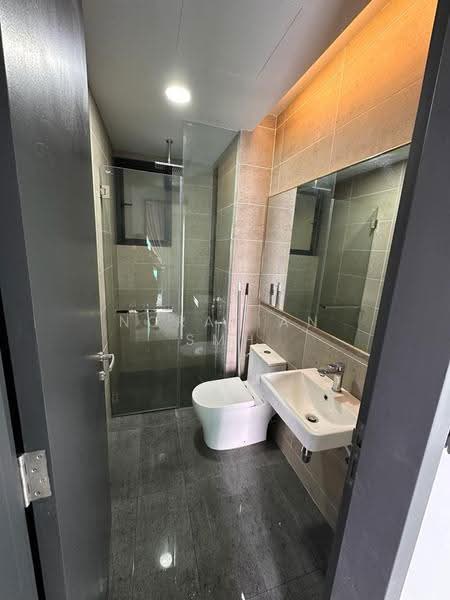 Condominium for Rent at The Valley Residences @ SkySierra - Norafian SMH - Bathroom - PropertyGuru.com.my