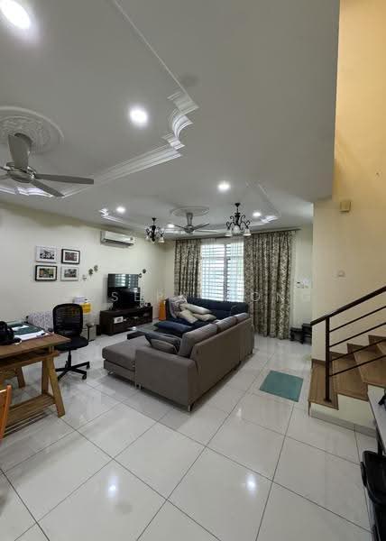 Rumah Teres 2-Tingkat untuk Dijual di Meru Desa Park (Chemor) - Joseph Wong - Living Room - PropertyGuru.com.my