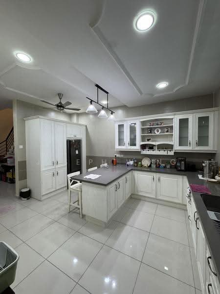 Rumah Teres 2-Tingkat untuk Dijual di Meru Desa Park (Chemor) - Joseph Wong - Kitchen - PropertyGuru.com.my