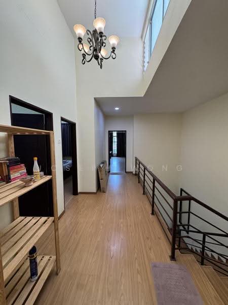 Rumah Teres 2-Tingkat untuk Dijual di Meru Desa Park (Chemor) - Joseph Wong - Corridor - PropertyGuru.com.my