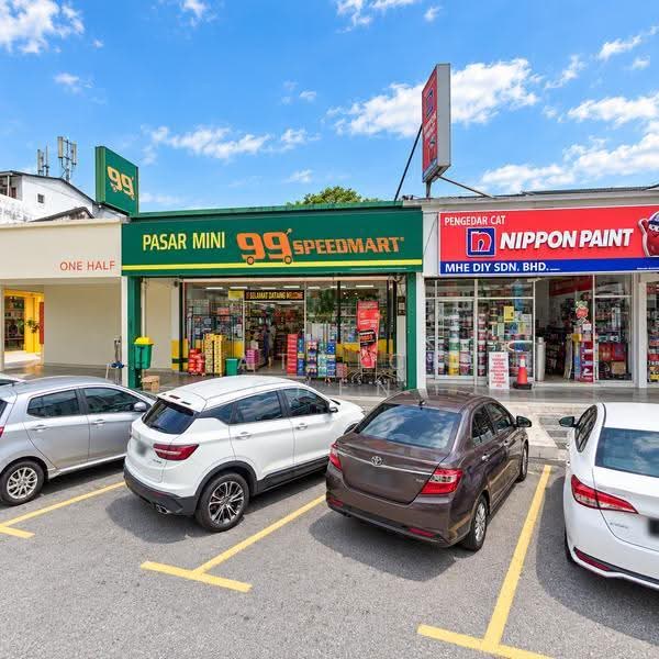 Kedai untuk Disewa di Seksyen 11 (Petaling Jaya) - Patrick Chen - Exterior - PropertyGuru.com.my