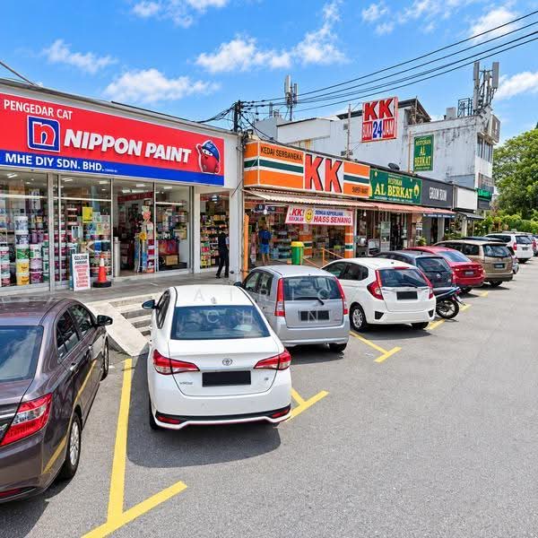 Kedai untuk Disewa di Seksyen 11 (Petaling Jaya) - Patrick Chen - Exterior - PropertyGuru.com.my