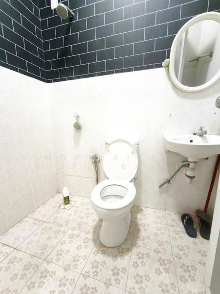 Apartment for Sale at Bukit Citra Residensi - Mohd Aizat Saiful Bahri - Bathroom - PropertyGuru.com.my