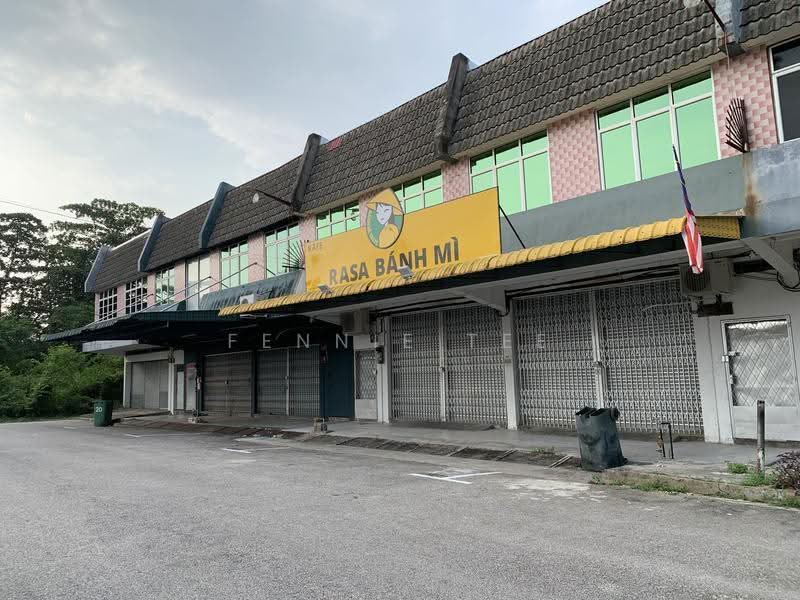 Shop / Office for Sale in Changkat Jong (Perak) - Fennie Tee - Exterior - PropertyGuru.com.my