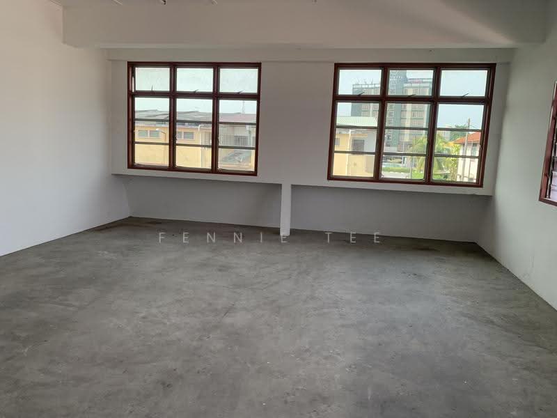 Shop / Office for Sale in Changkat Jong (Perak) - Fennie Tee - Interior - PropertyGuru.com.my