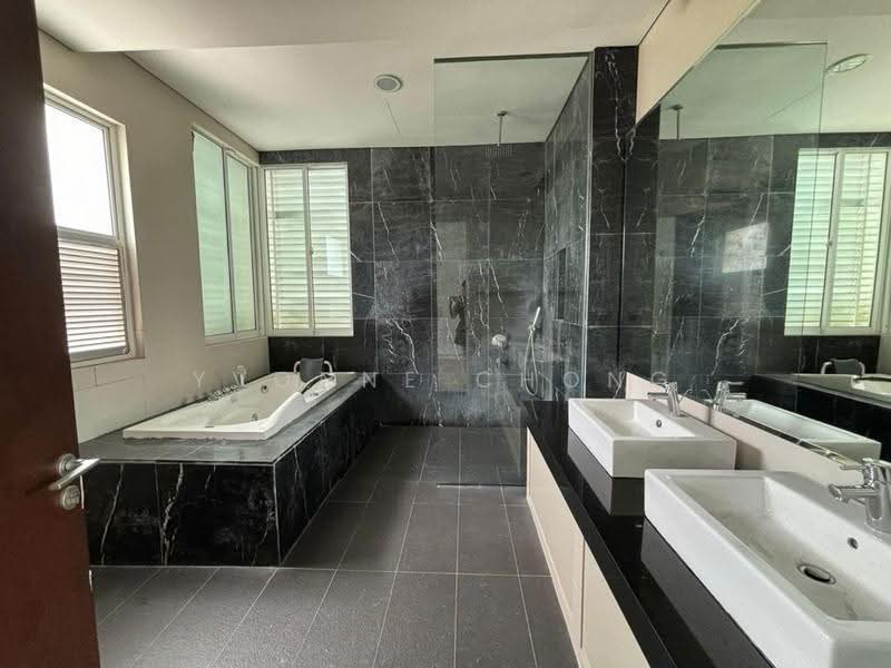 Bungalow House untuk Disewa di East Ledang (Iskandar Puteri (Nusajaya)) - Yvonne Chong - Bathroom - PropertyGuru.com.my