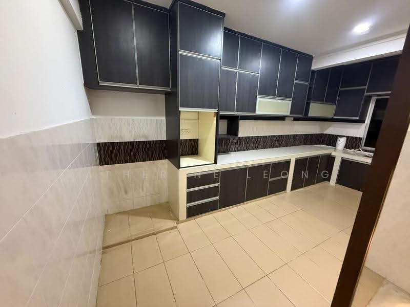 2-storey Terraced House for Sale in Bandar Sunway Semenyih (Semenyih) - Katherine Leong - Kitchen - PropertyGuru.com.my