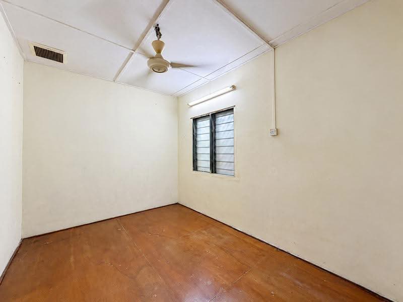 1-storey Terraced House for Sale in Taman Desa Bakti (Teluk Intan) - Kelvin Foo - Interior - PropertyGuru.com.my