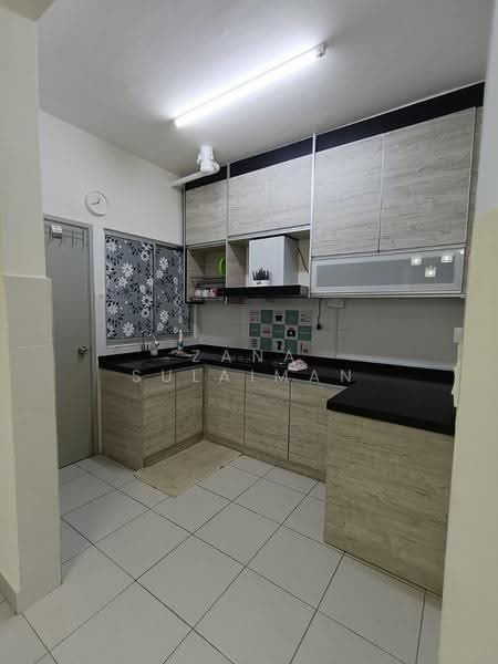 Apartment for Sale at Bandar Puncak Alam - Zana Sulaiman - Kitchen - PropertyGuru.com.my