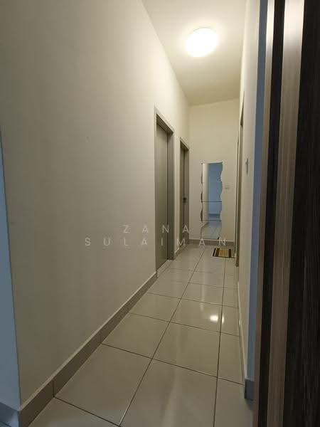 Apartment for Sale at Bandar Puncak Alam - Zana Sulaiman - Corridor - PropertyGuru.com.my
