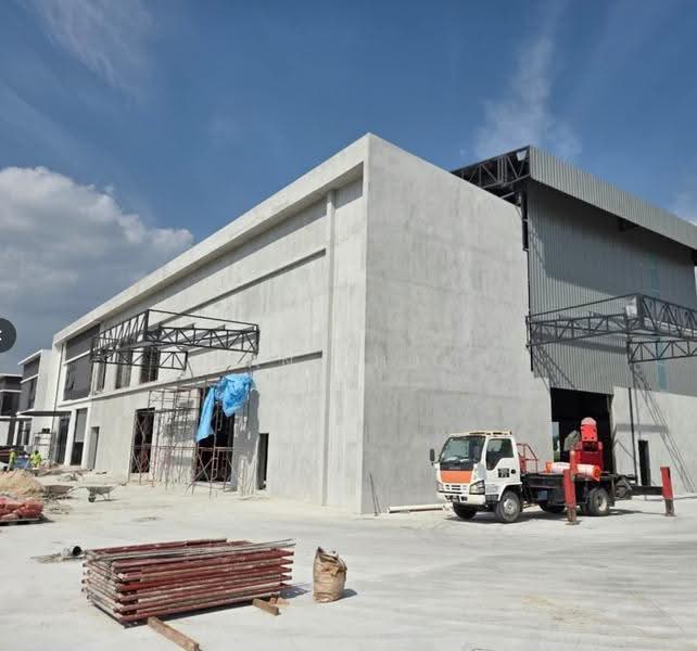 Semi-D Factory for Rent in Eco Business Park 2 Senai (Senai) - Ian Chua - Exterior - PropertyGuru.com.my
