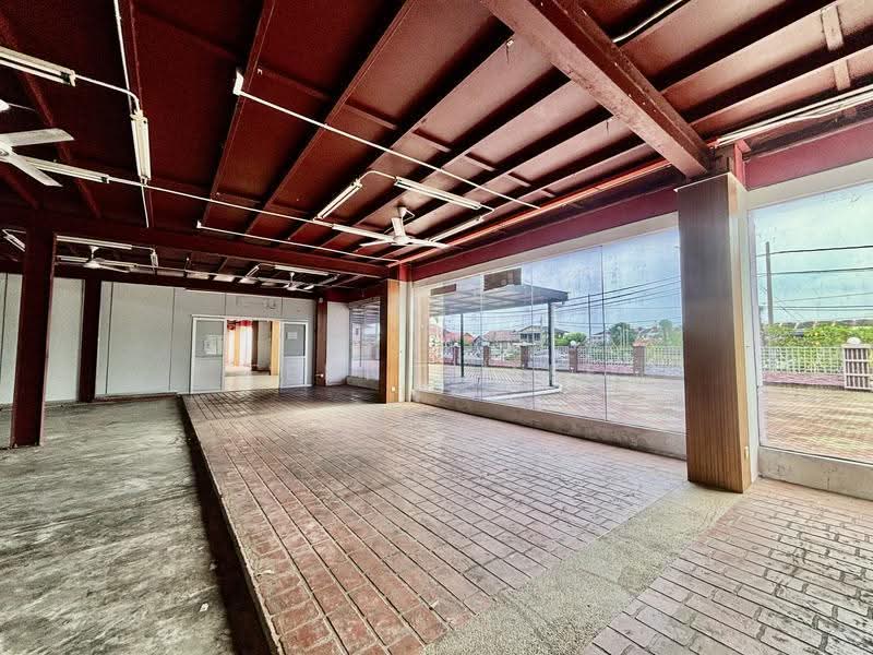 Retail Space untuk Disewa di Teluk Intan (Perak) - Fennie Tee - Interior - PropertyGuru.com.my