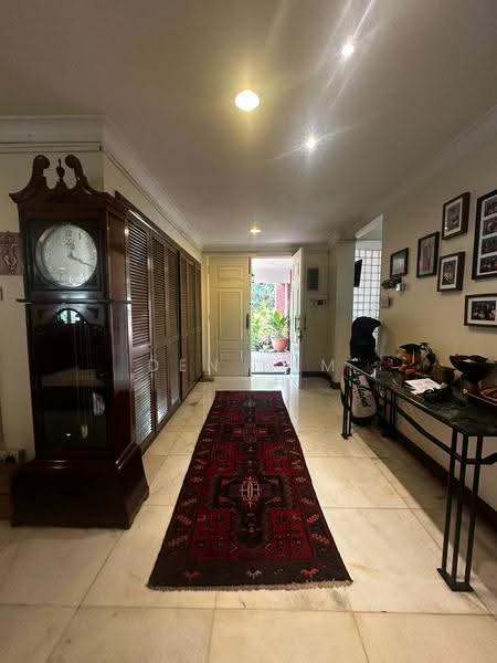 Bungalow House for Sale in bukit pantai (Kuala Lumpur) - Den Lam - Entrance - PropertyGuru.com.my