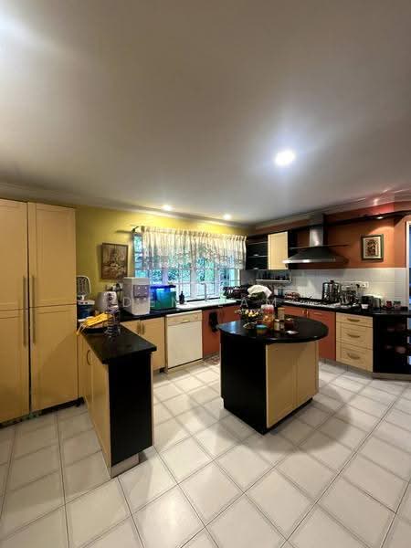 Bungalow House for Sale in bukit pantai (Kuala Lumpur) - Den Lam - Kitchen - PropertyGuru.com.my