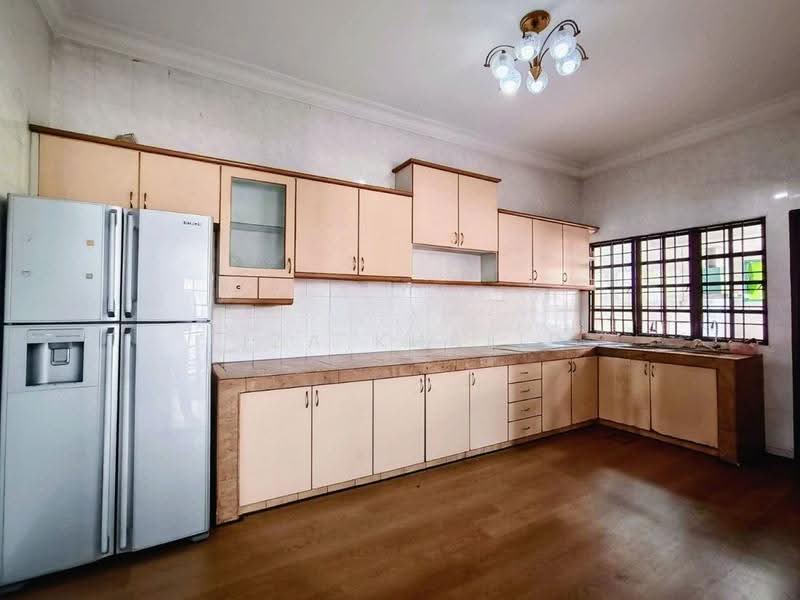 Semi-Detached House for Sale in Bukit Rahman Putra (Sungai Buloh) - Liza Khalid - PropertyGuru.com.my