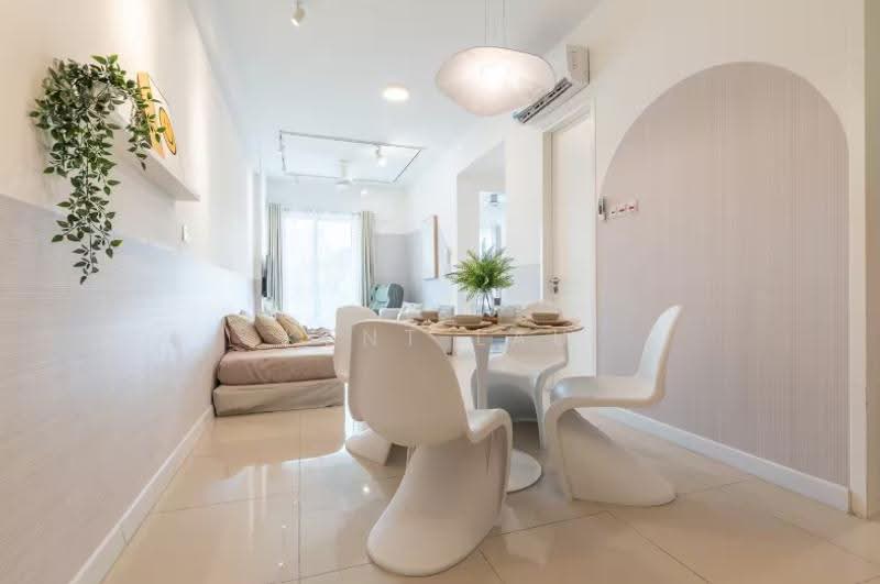 Service Residence for Sale at Suria @ North Kiara - Kent Lau - Living Room - PropertyGuru.com.my