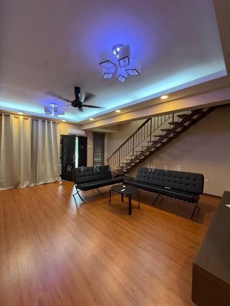 Rumah Teres 2-Tingkat untuk Disewa di Bandar Mahkota Cheras (Cheras) - Terence Wee - Living Room - PropertyGuru.com.my