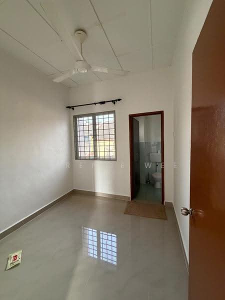 Rumah Teres 2-Tingkat untuk Disewa di Bandar Mahkota Cheras (Cheras) - Terence Wee - Interior - PropertyGuru.com.my