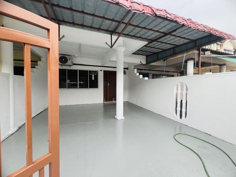 Rumah Teres 2-Tingkat untuk Dijual di Taman Merdeka (Batu Berendam) - Camie Goh - Exterior - PropertyGuru.com.my