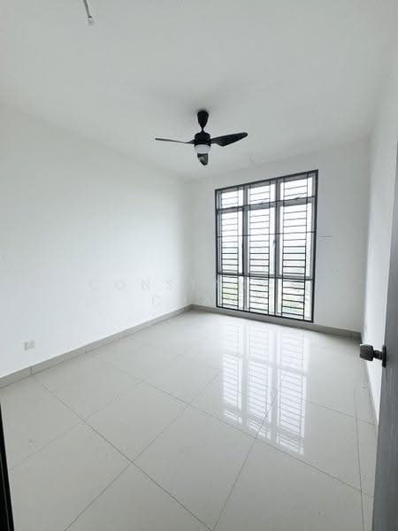 Kediaman Servis untuk Dijual di D'Ambience Residences (Pangsapuri Ikatan Flora) - Constance Chan - Interior - PropertyGuru.com.my