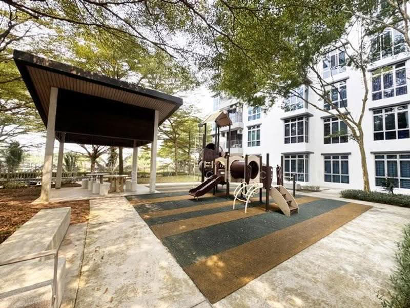 Kediaman Servis untuk Dijual di D'Ambience Residences (Pangsapuri Ikatan Flora) - Constance Chan - Exterior - PropertyGuru.com.my