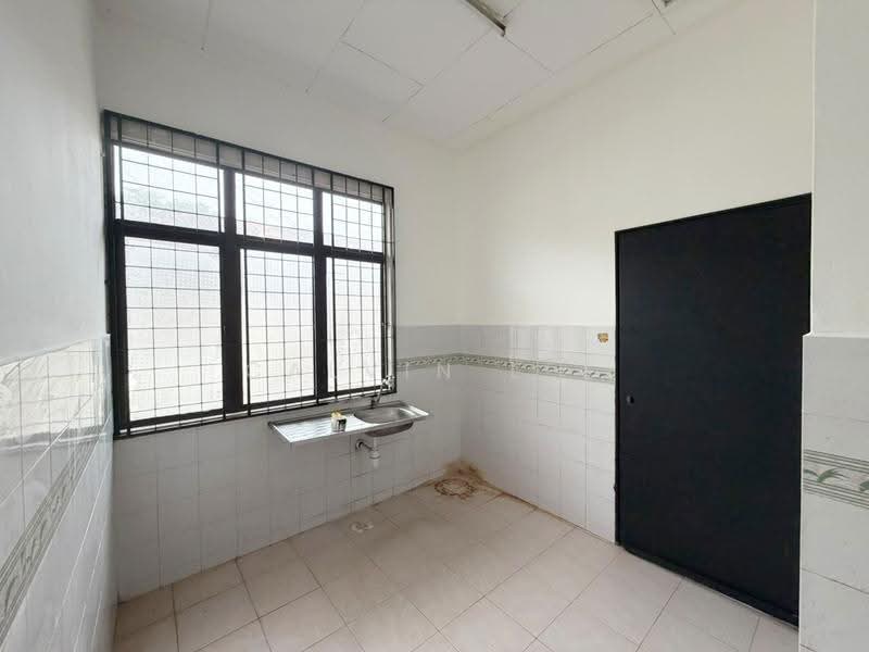 Rumah Teres 1-Tingkat untuk Dijual di Taman Daya (Johor Bahru) - Calvin Lee - Interior - PropertyGuru.com.my