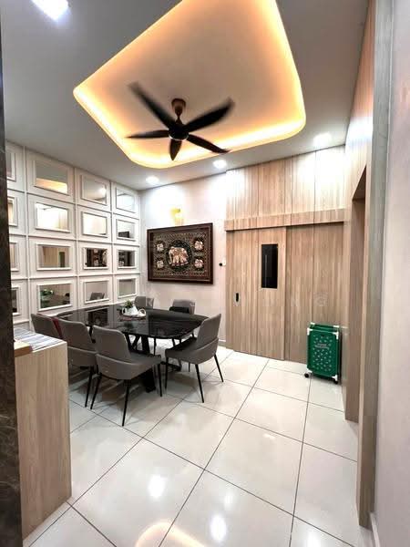 Semi-Detached House for Sale in Bandar Bestari (Klang) - Tabris Wong - Dining Room - PropertyGuru.com.my